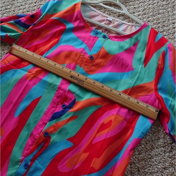 Vibrant Bold Color blouse and skirt set - Picture 4 of 14